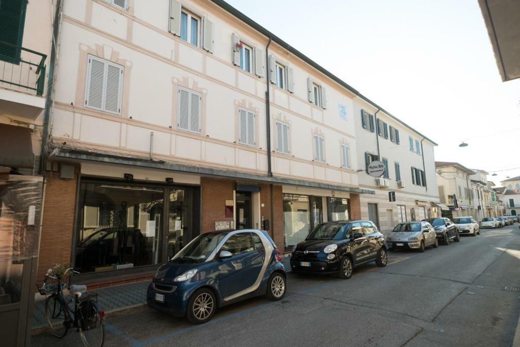 Glamour Viareggio Bagian luar foto